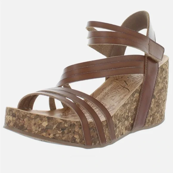 Blowfish Shoes Womens Blowfish Helm Platform Sandals Size